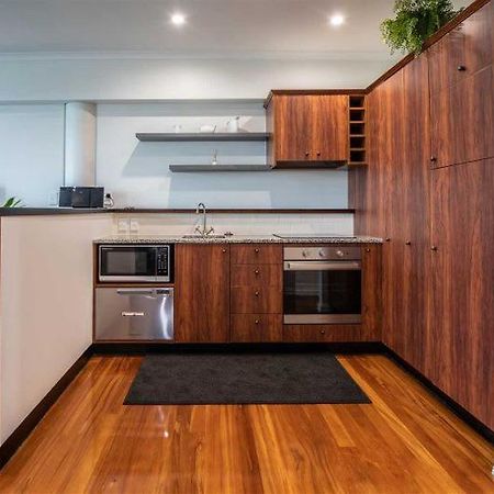 Great Views, 1 Bedroom Apartment On The Waterfront オークランド エクステリア 写真